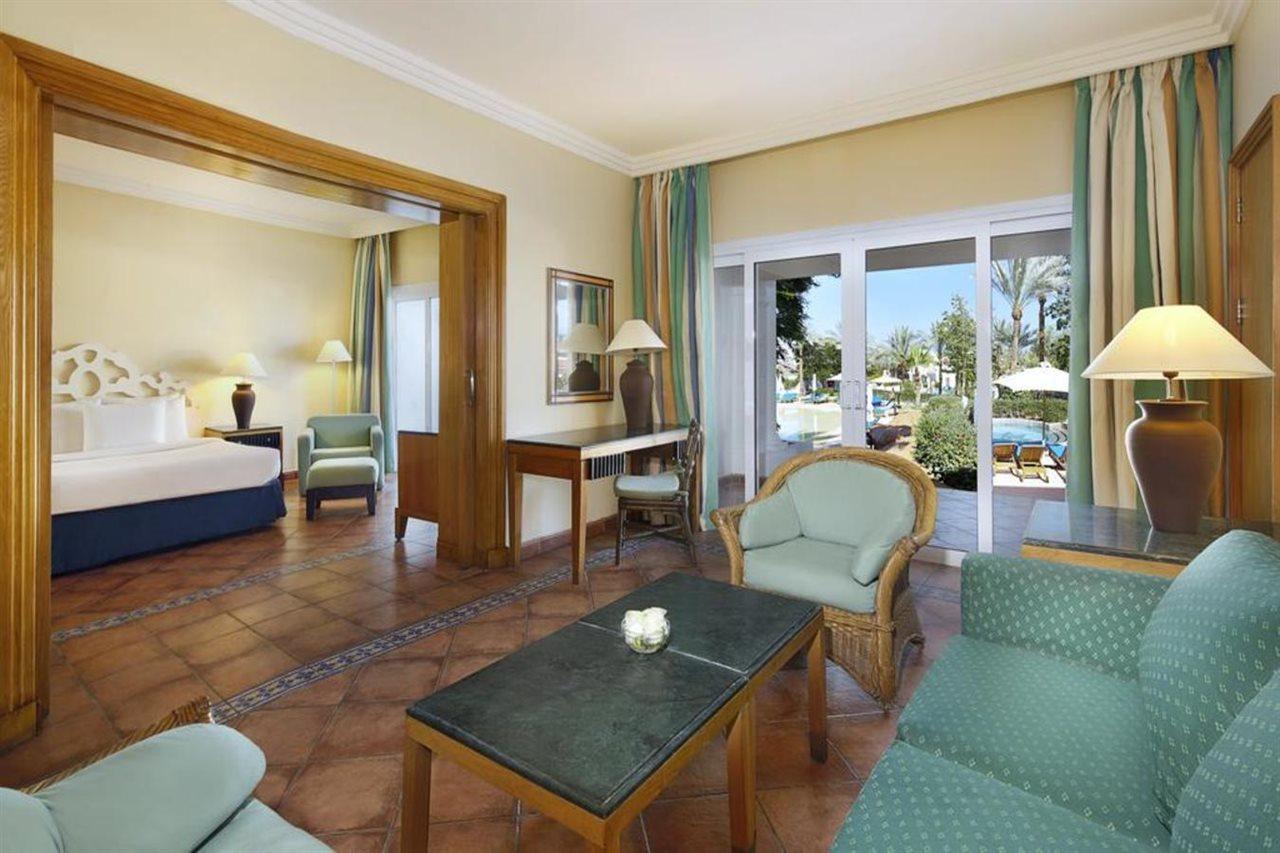 ホテル Sharm Dreams Vacation Club - Aqua Park エクステリア 写真 A suite at the Hilton Sharm El Sheikh Resort